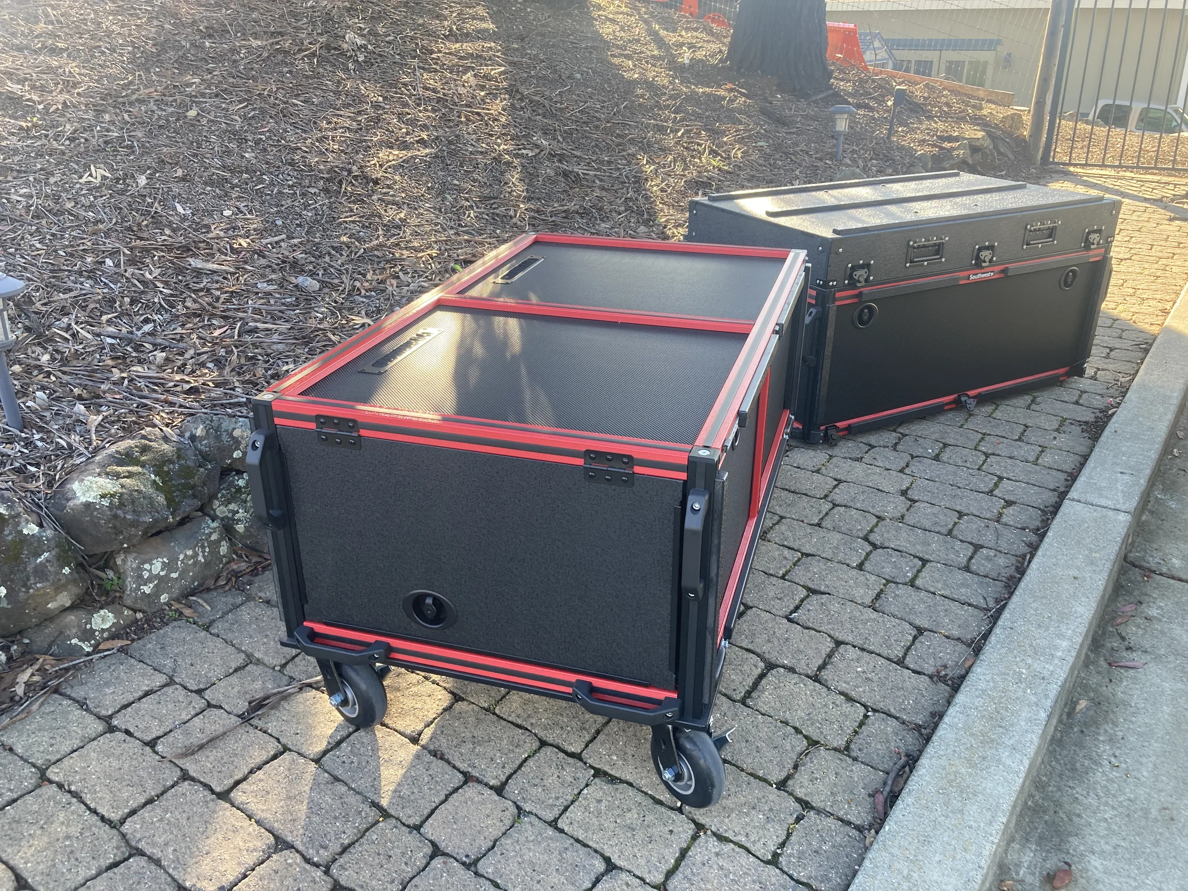 Split-Apart Cubes - Angle View 3